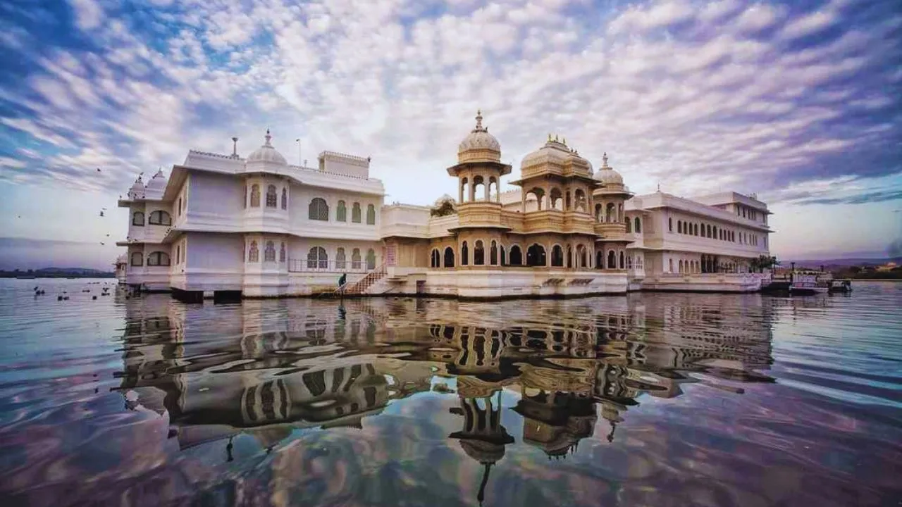 lake palace 