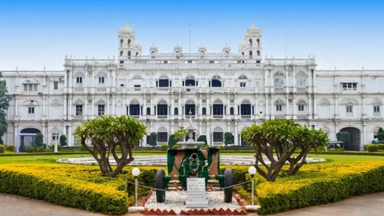 Jai Vilas Palace 