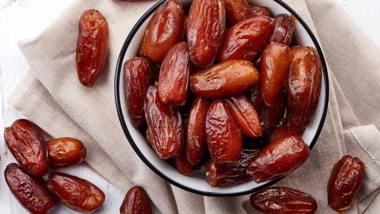 dates 