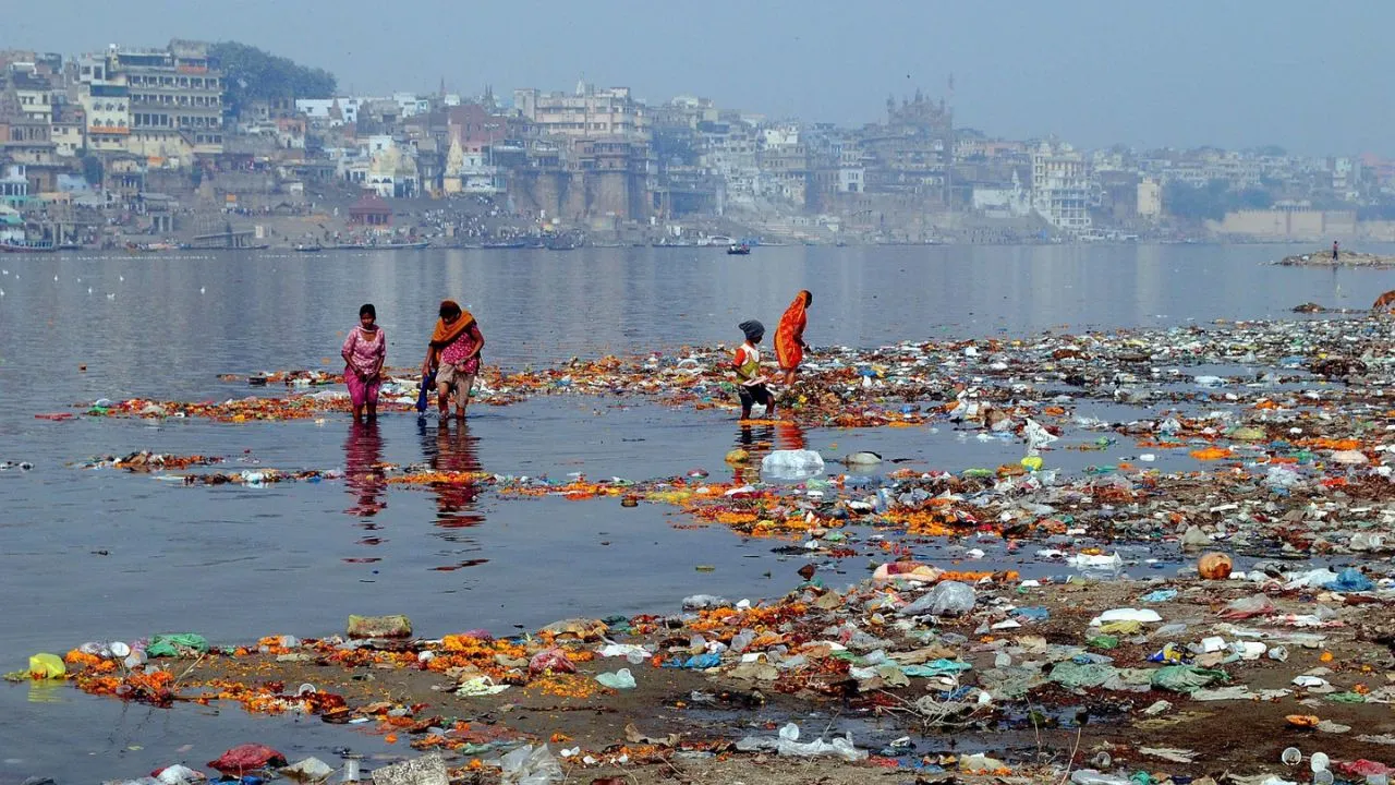 ganga polluted river 