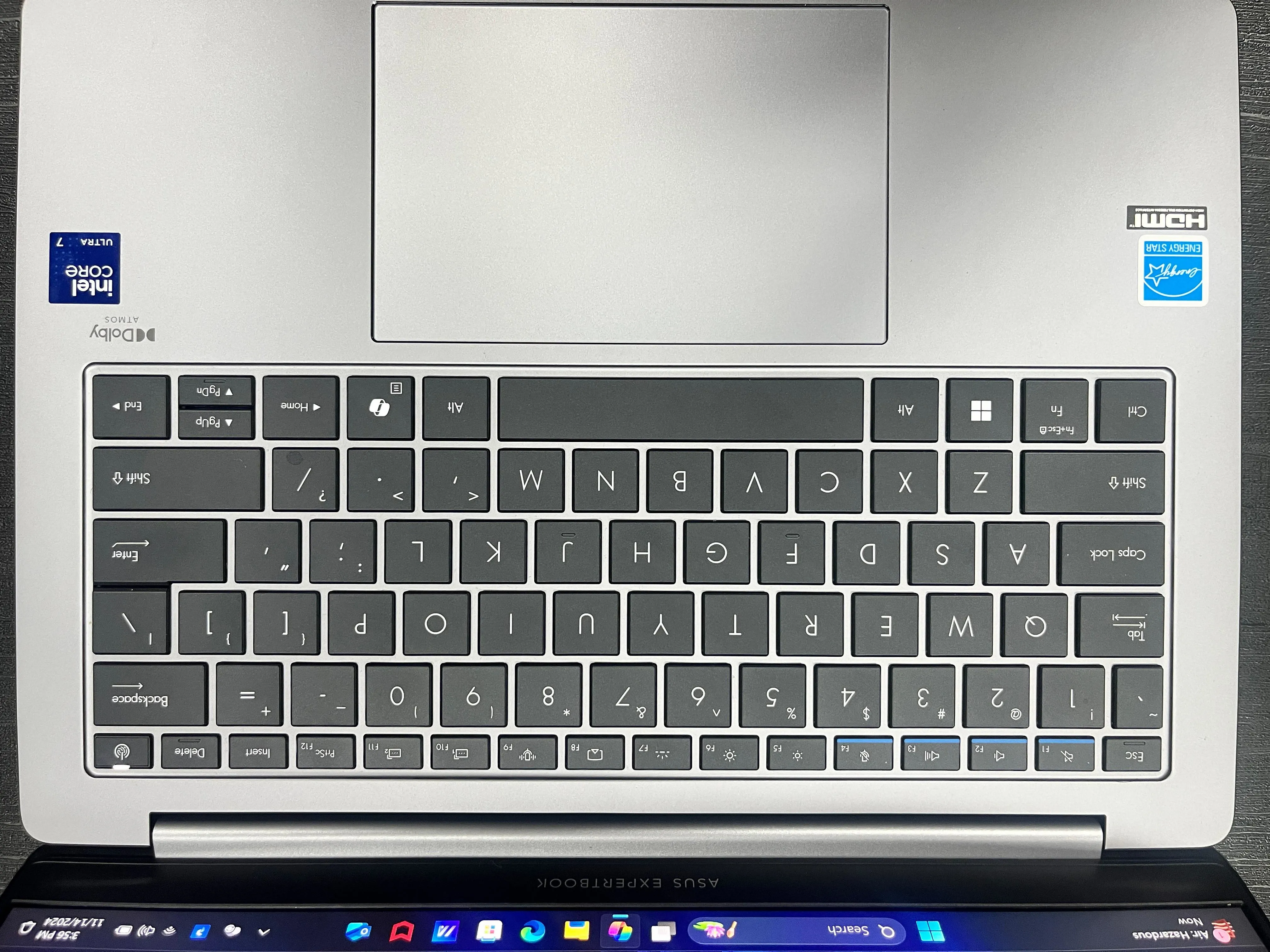 ASUS ExpertBook P5 First Look keyboard and trackpad