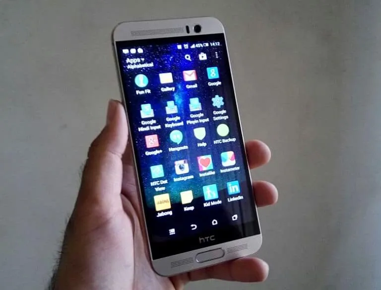 HTC One M9+