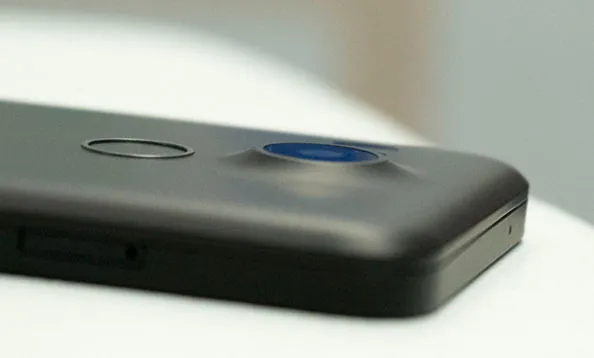 lg nexus 5x side