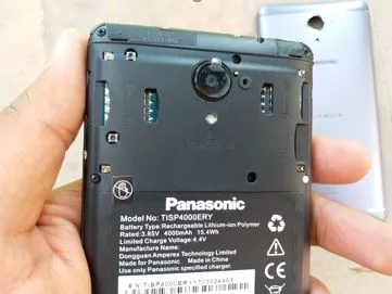 Panasonic Eluga Ray X camera