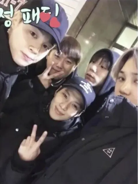kpop frienships