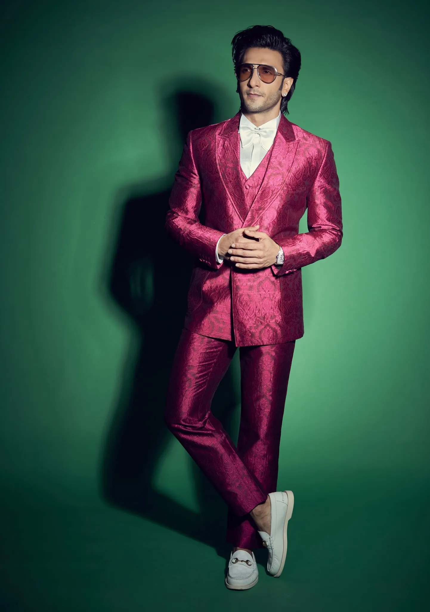 ranveer singh in pink.jpg