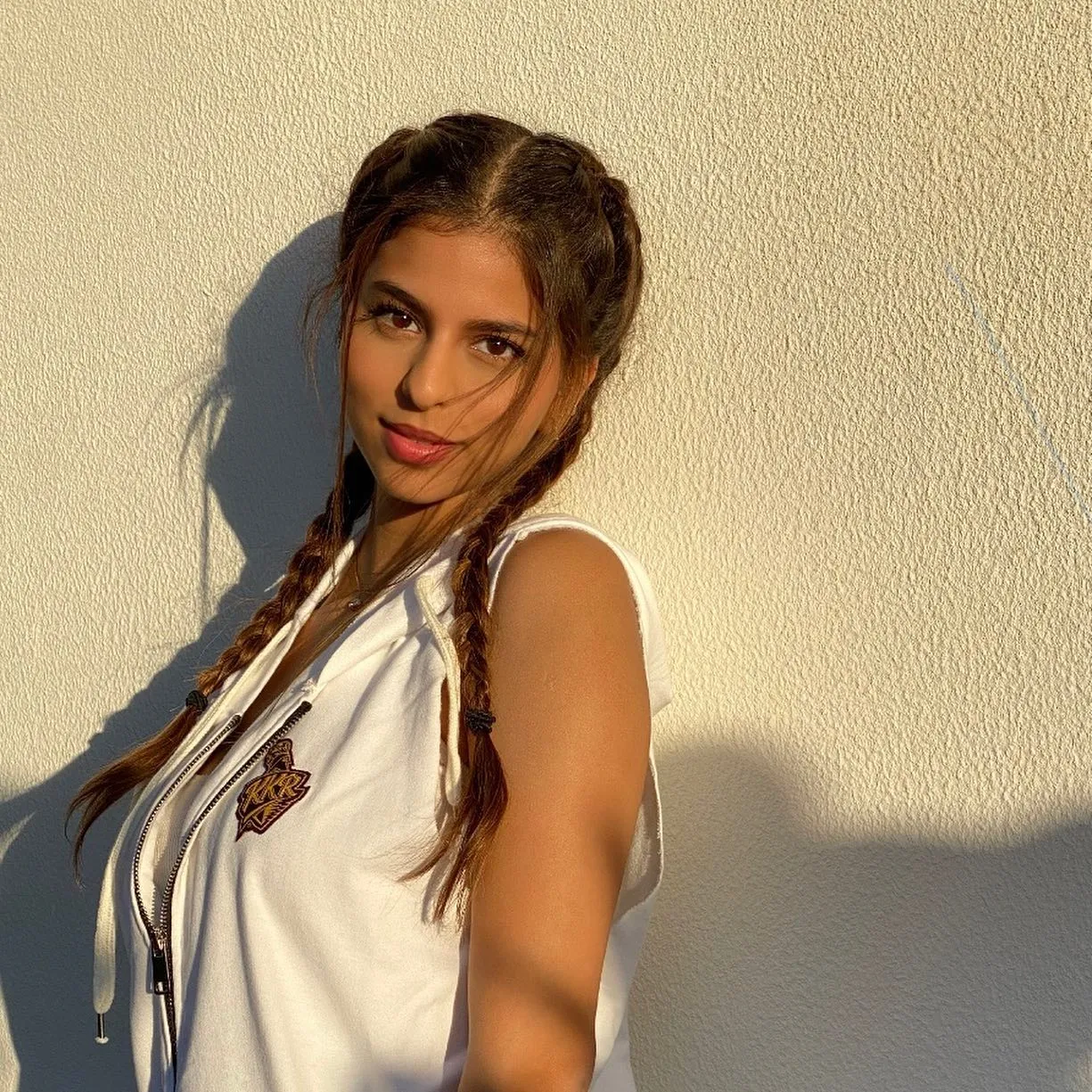 Suhana Khan Sunkissed picture.png