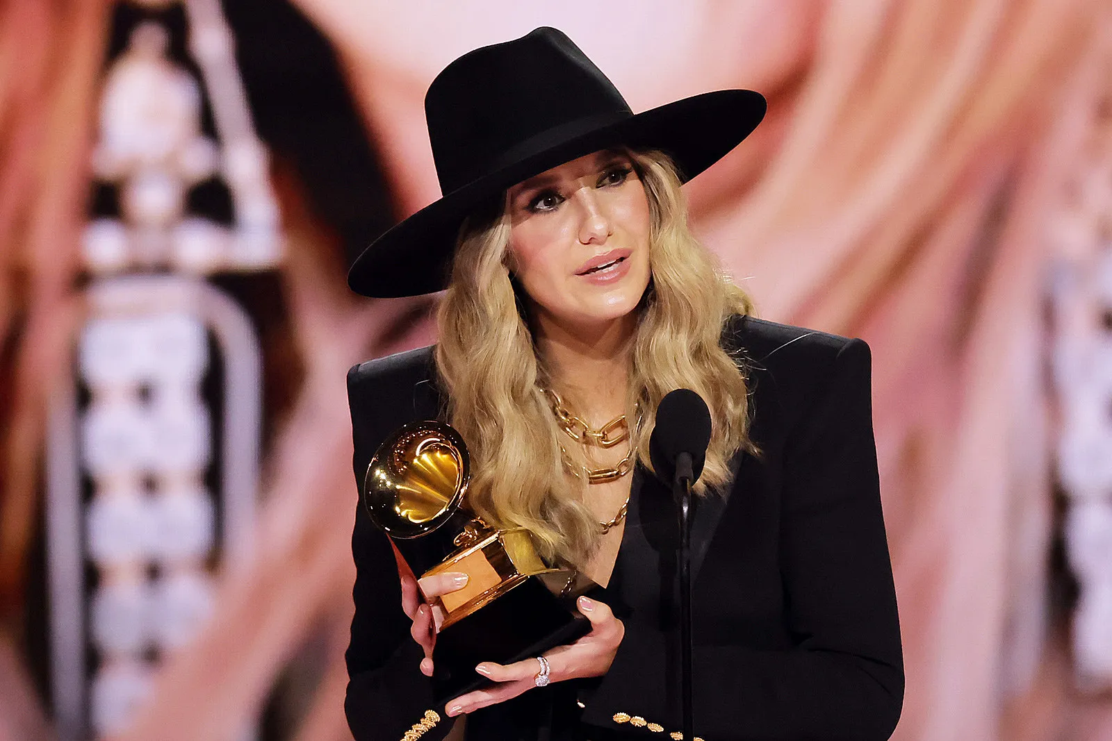 Lainey Wilson Wins Best Country Album at 2024 Grammy Awards