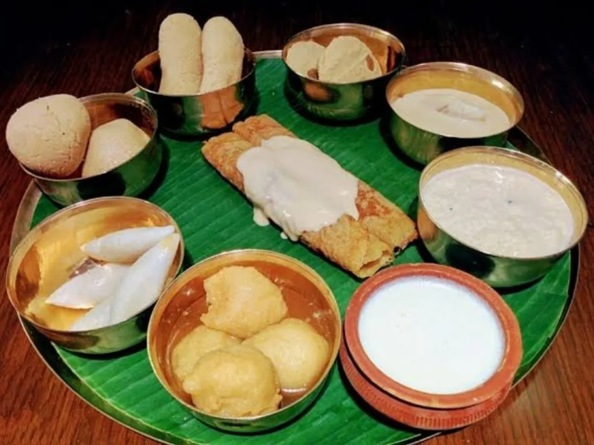 Poush Sankranti 2023: Lip-Smacking Bengali Dishes That You Can Feast On