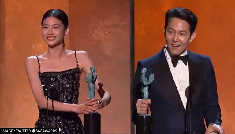  Lee Jung Jae and Jung Ho Yeon At SAG Awards 2022