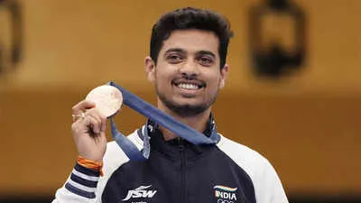 Shooter Swapnil Kusale wins bronze, India's third medal of Paris Olympics |  Paris Olympics 2024 News - Times of India