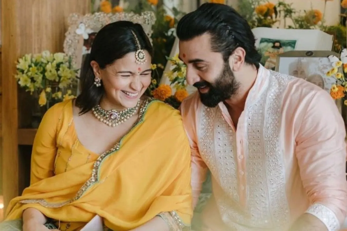 Ranbir Kapoor And Alia Bhatt's Daughter Raha's First Words Were 'Pa And Ma'  - News18