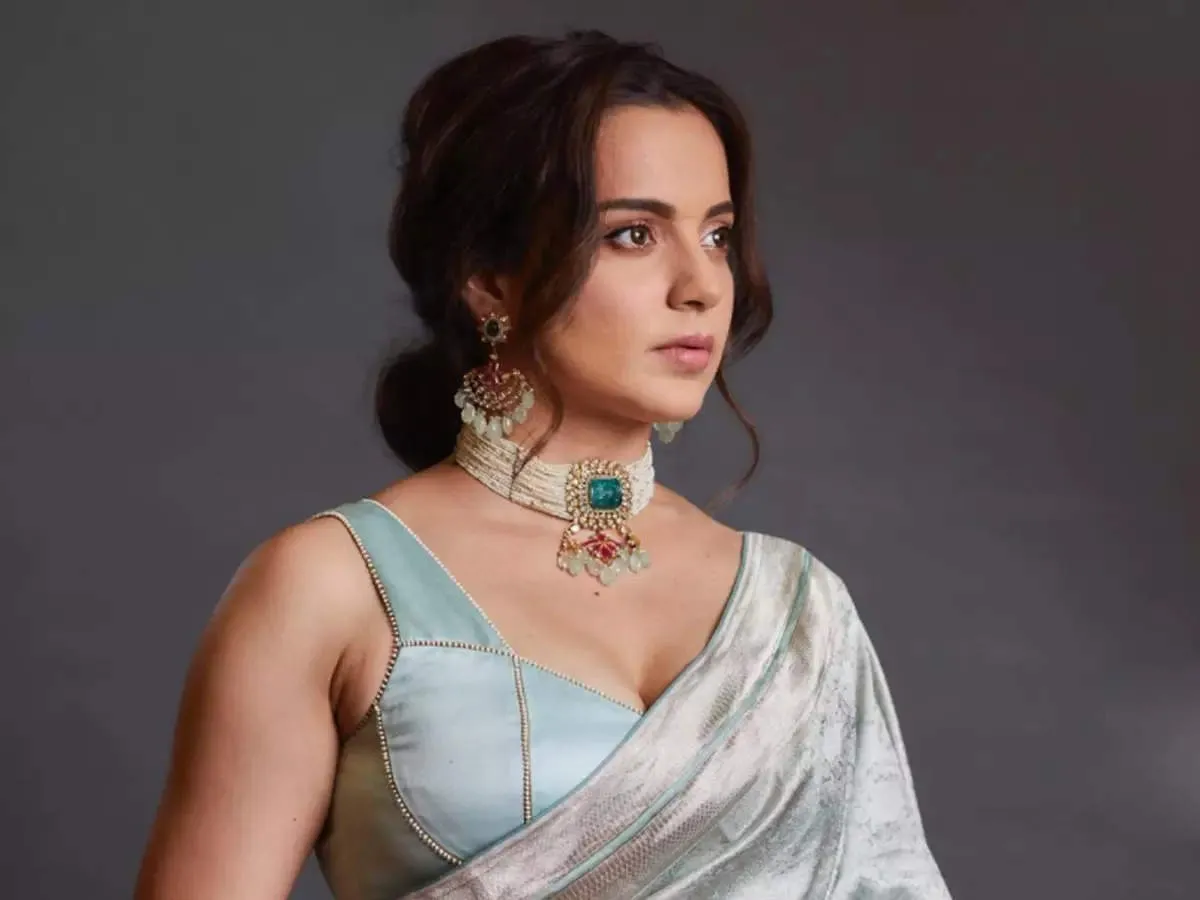 Kangana Ranaut: Following 'bheek' remark, Kangana Ranaut brings up Gandhi,  says evidence suggest he wanted Bhagat Singh 'hanged' - The Economic Times