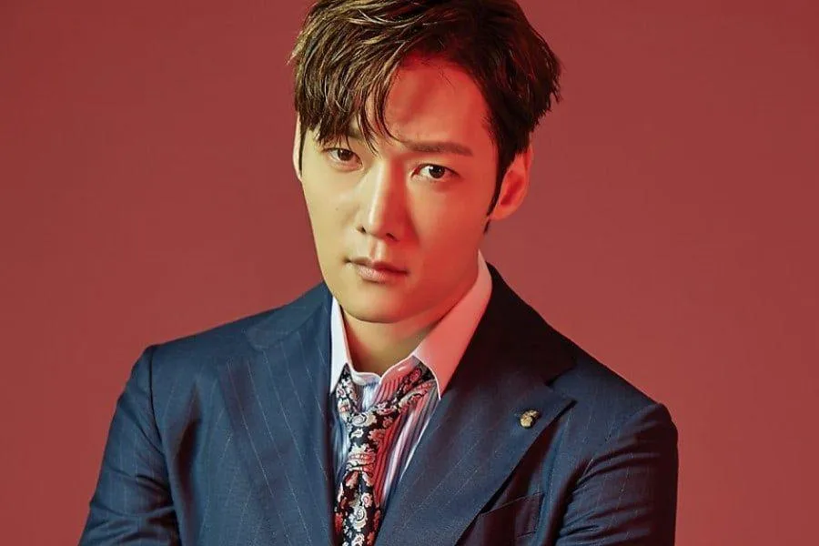 Actor Choi Jin Hyuk - 5 Reasons to Admire Him | Kworld Now