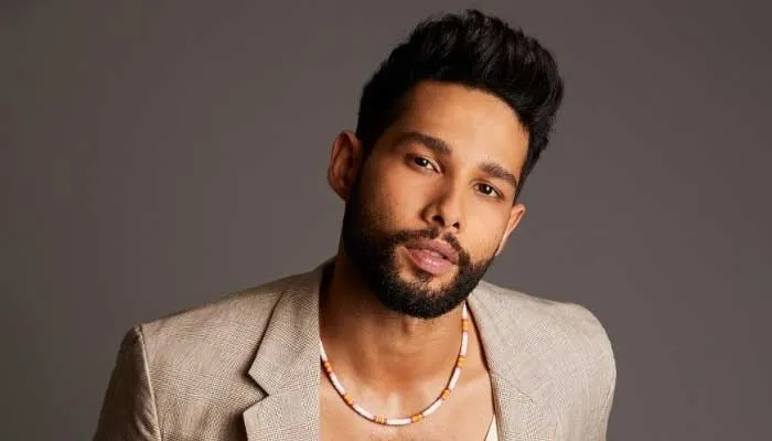 Siddhant Chaturvedi<br />
