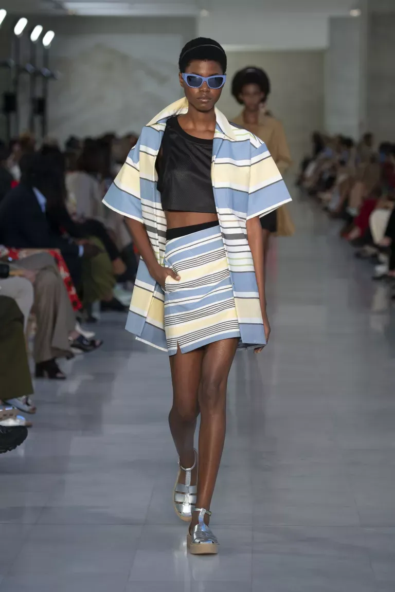 Model on Max Mara S/S 2022 womenswear runway