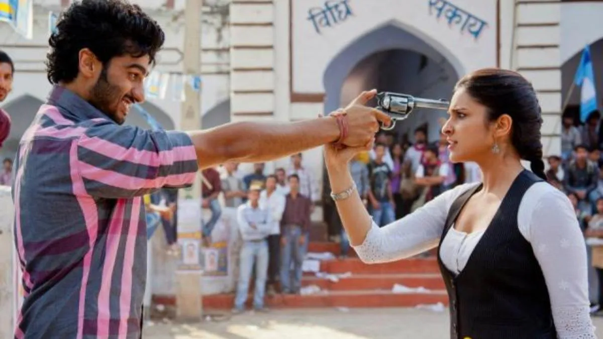 Fashion Friday: How Parineeti Chopra's waistcoat and suit in Ishaqzaade was  a gender-bending style statement - India Today