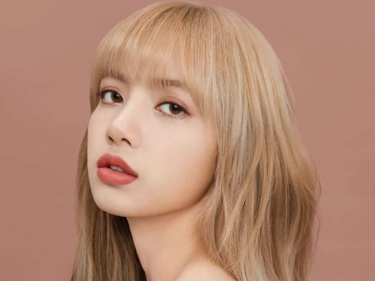 BLACKPINK’s Lisa Tests Positive For COVID-19<br />
