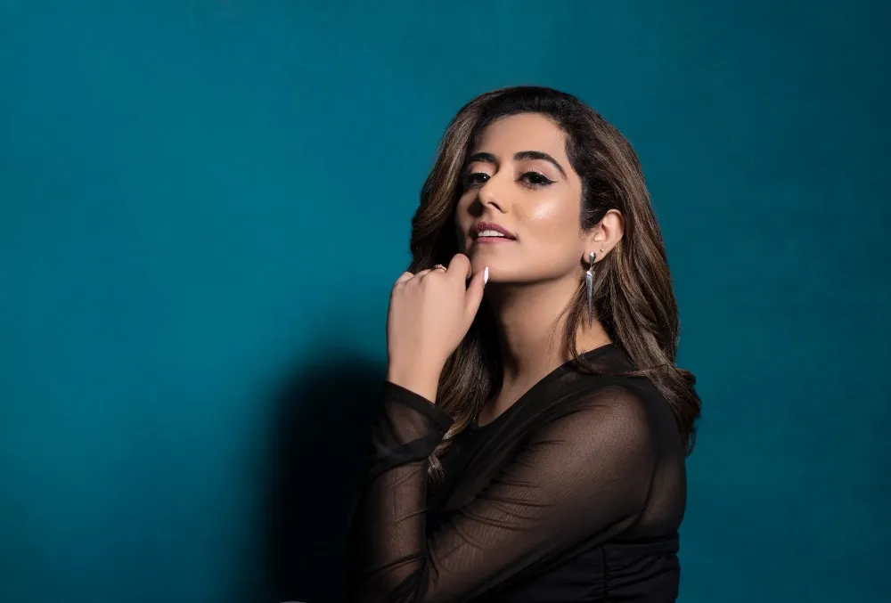 Talented Jonita Gandhi's 2022's Urban Punjabi single 'Hauli Hauli' is out now