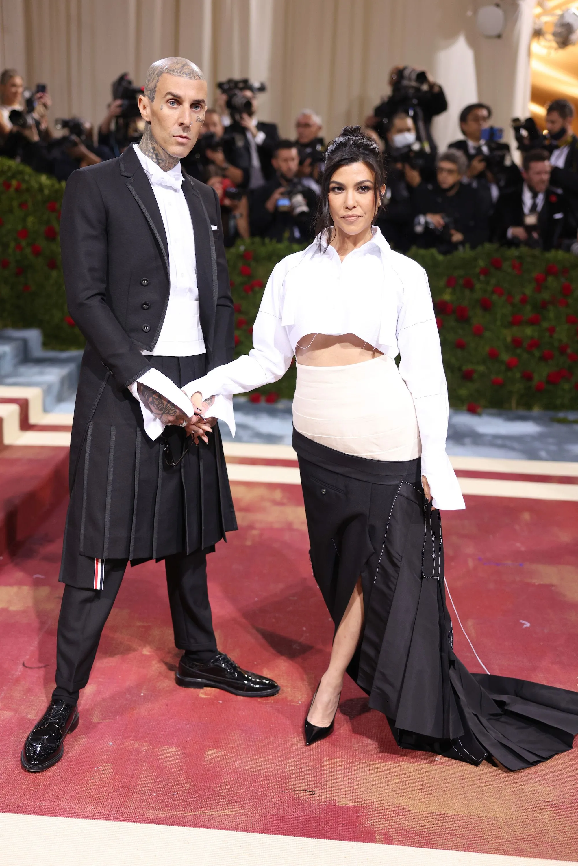 Kourtney Kardashian and Travis Barker Had A Grand Wedding In Italy<br />
