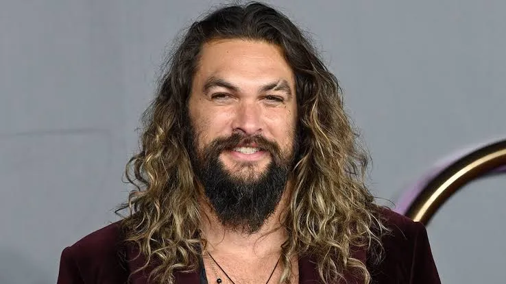 Jason Momoa Dating Eiza González ??