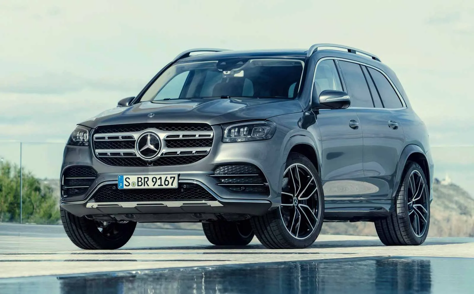 7 Cool Features Of The Upcoming 2020 Mercedes-Benz GLS SUV