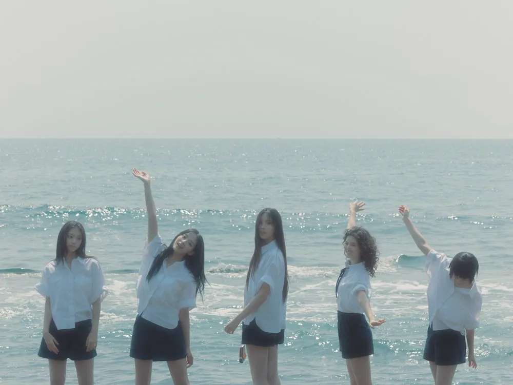 NewJeans releases refreshing new song “Bubble Gum” MV - Toky Tunes