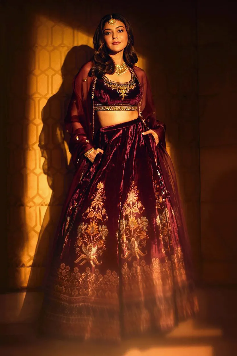 Details more than 150 wine red velvet lehenga - tnbvietnam.edu.vn