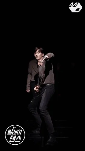 SF9 Now or Never Rowoon | Sf9 rowoon, Sf9, Dancing gif