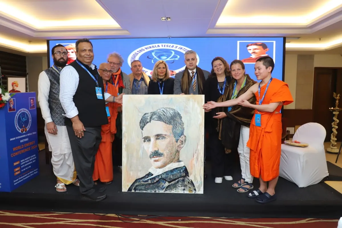 Ljubicic said, “During my stay in India, I have seen what kind of profound influence Swami Vivekananda has on the people and the way of life here. His thoughts and philosophy had also influenced the work of Nikola Tesla, the great Serbian-American scientist who was born in Croatia. So, the influence of both Swami Vivekananda and Tesla can be seen in India, Croatia, Serbia, and the US and beyond.”