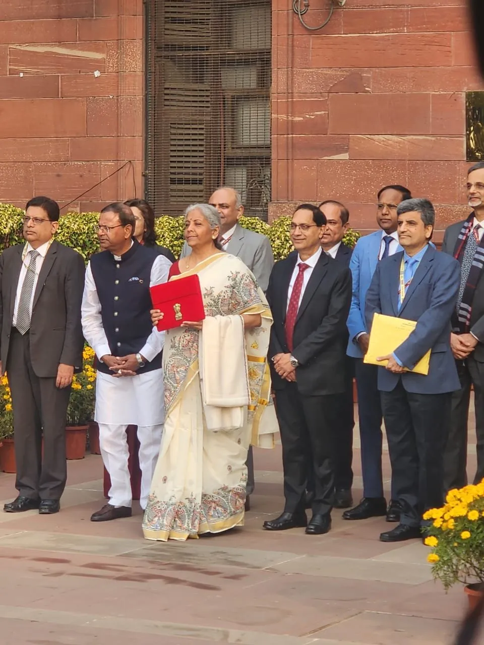FM Sitharaman leaves Finance Ministry, heads to Rashtrapati Bhavan