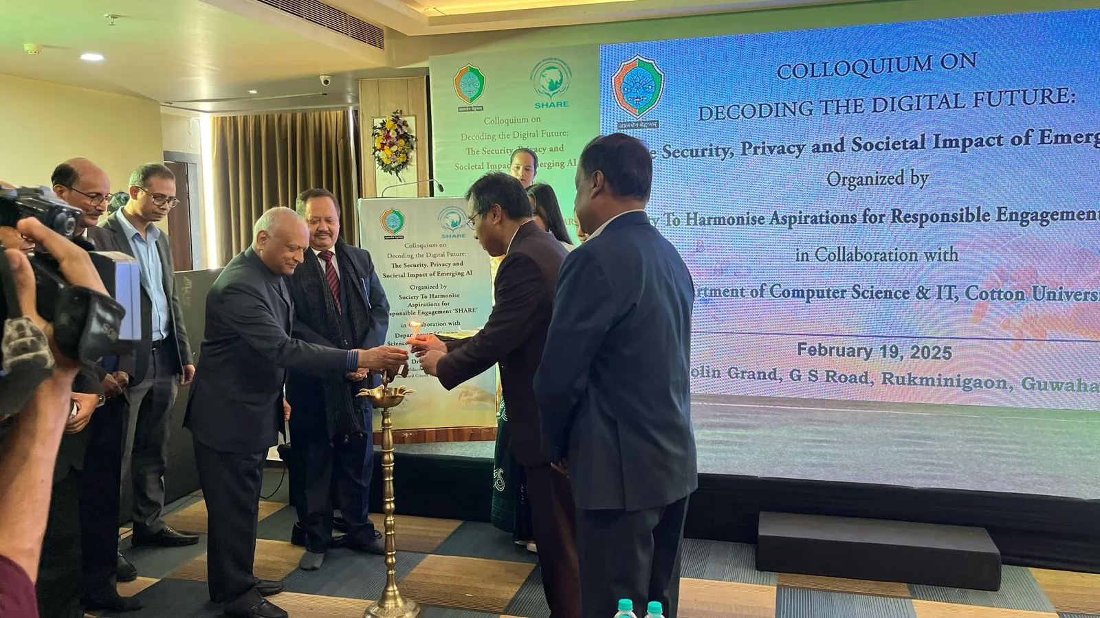 Lamp Lighting in the colloquium