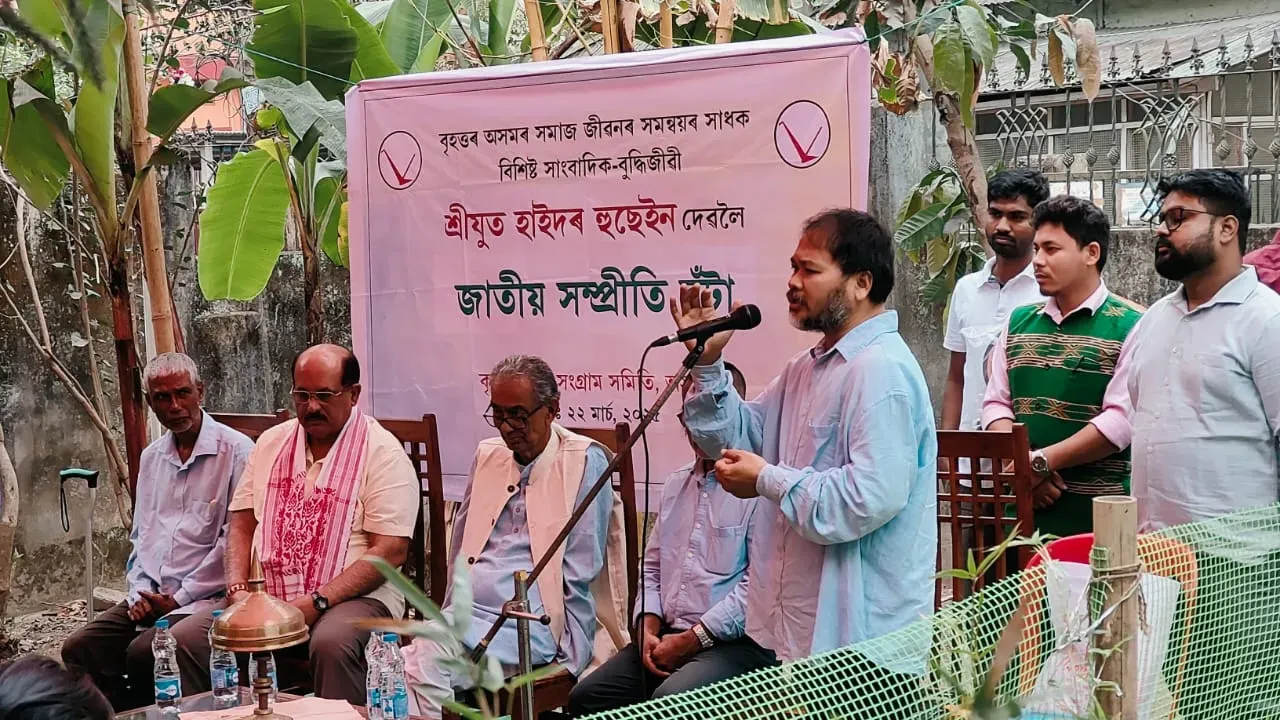 Veteran Journalist Haidar Hussain Honored with Jatiya Sampriti Award