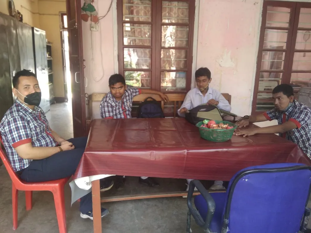 
<div class=