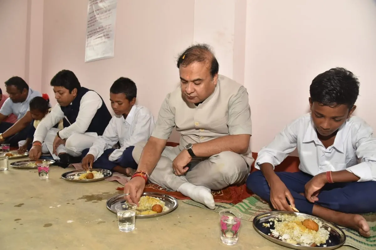 Assam CM Having Meal with the students of the Sonajuli TE Adarsha Vidyalaya in Sonitpur  