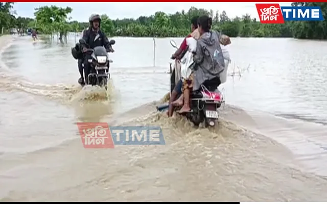 Commuters face difficulty in Kampur due to rising water levels  
