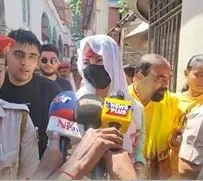 Jacqueline in Kamakhya  