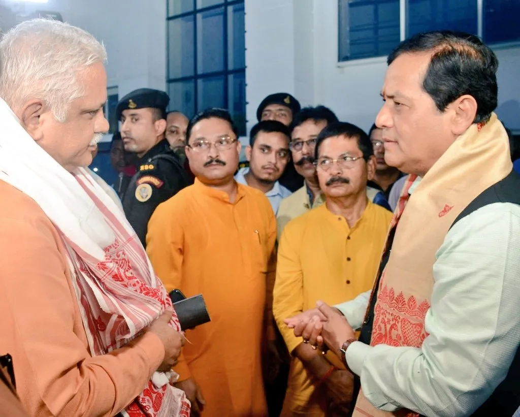 Sarbananda Sonowal meets B.L. Santosh  
