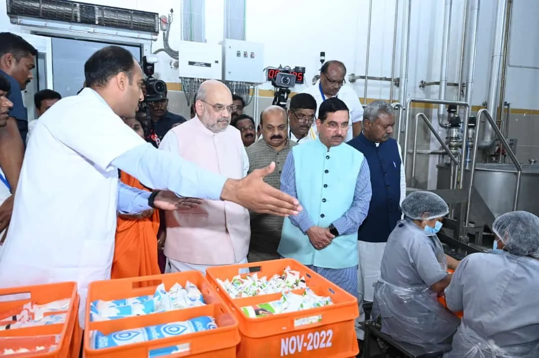 Amit Shah visits Mega dairy at Gajjalagere in Mandya   