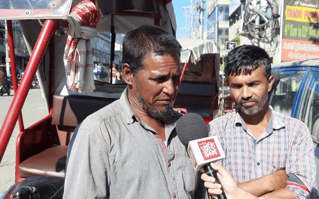 Rickshaw pullers  