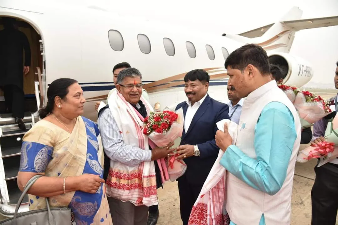   Gulab Chand Kataria was received by Assam Cabinet Ministers