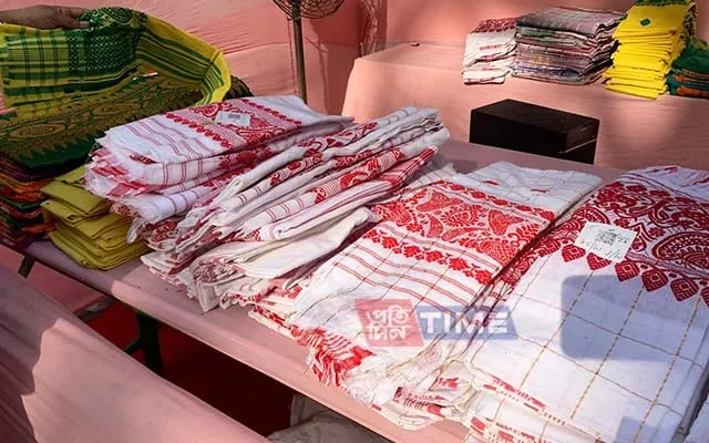 Gamosa Procured from local weavers under 'Swanirbhar Naari'  