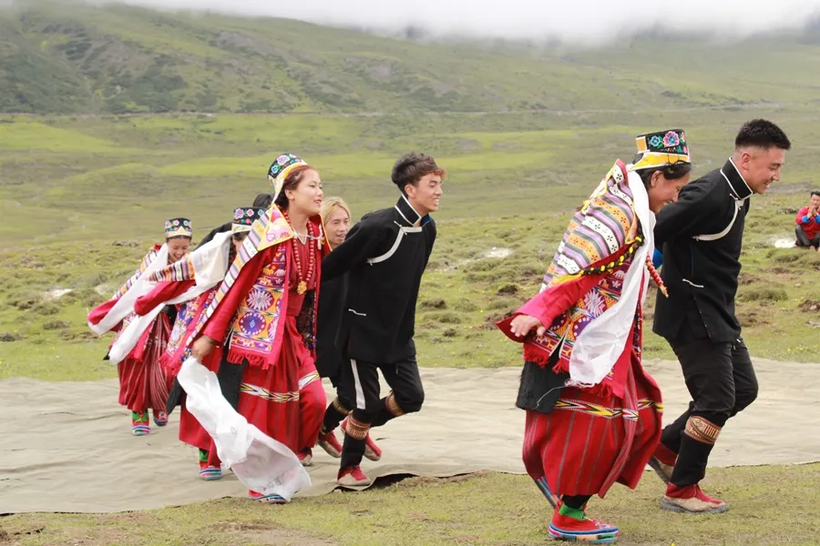 Nearly 100 Graziers Attend Chachin Grazing Festival in Arunachal's Tawang  