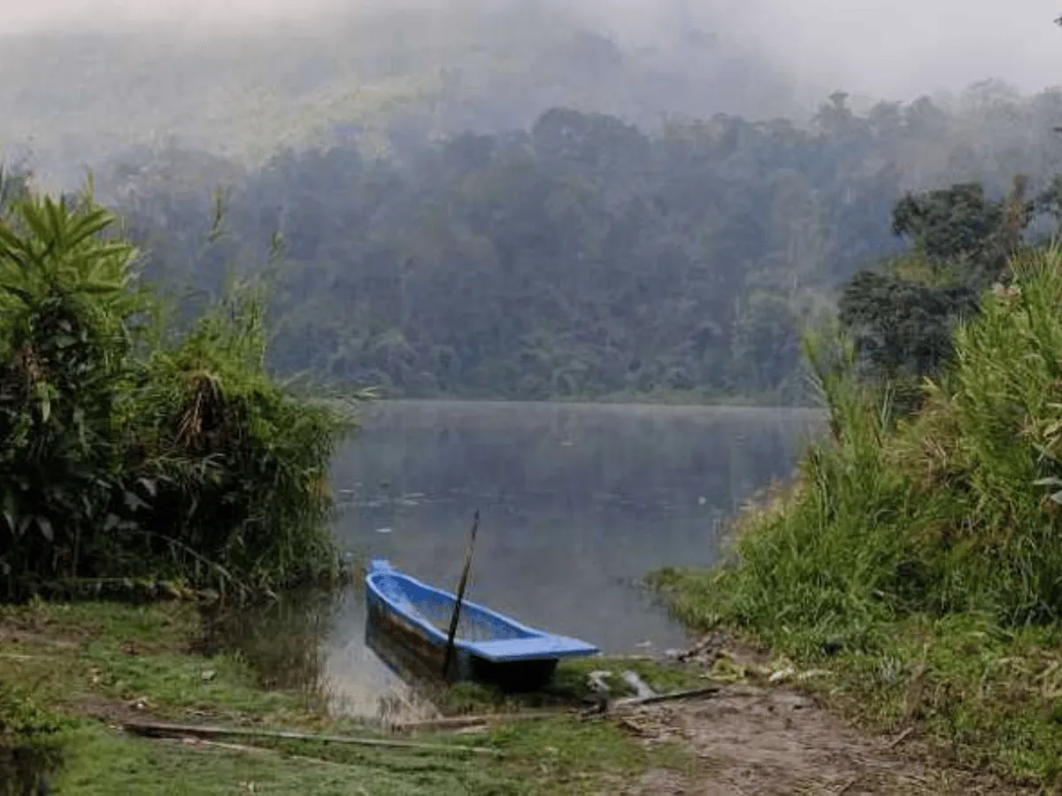 Zeilad Lake Sanctuary  