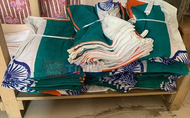 The national flags  