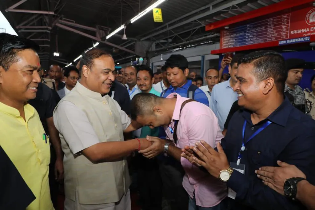 Assam CM Flags Off Amrit Kalash Yatra From Guwahati to Delhi  