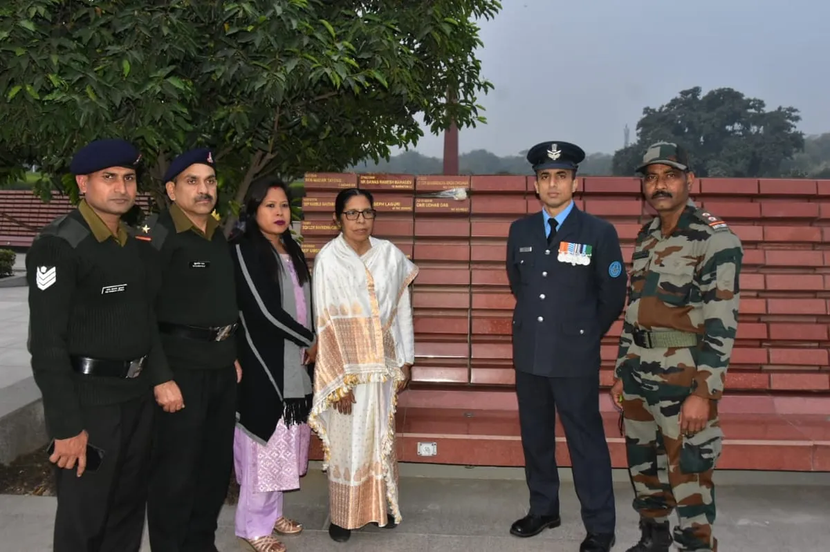 Late Gnr Uddhab Das’s Mother Lays Wreath at National War Memorial  