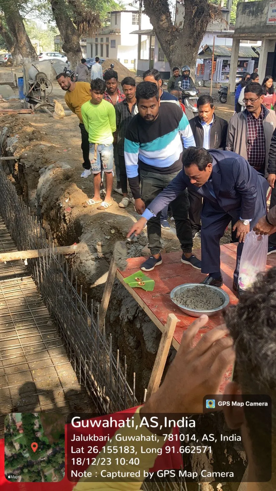 Gauhati University VC Lays Foundation Stone Of New Road Project  