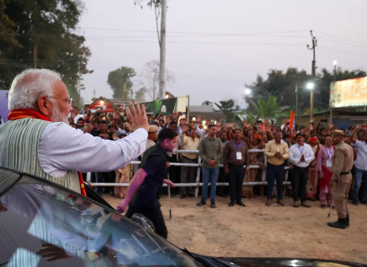 PM Modi arrives in Kaziranga  Image: X/Narendra Modi