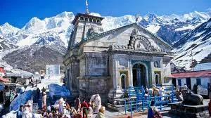 Kedarnath Temple, Uttarakhand:</p>
<p>  